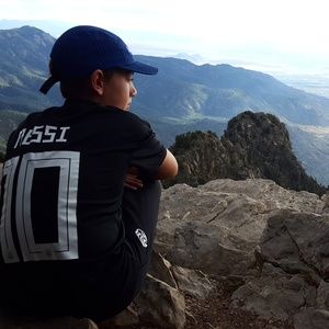 Meet your Posher, Beau